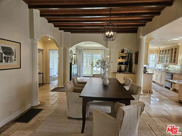 424 N Arden Boulevard, Los Angeles, CA 90004