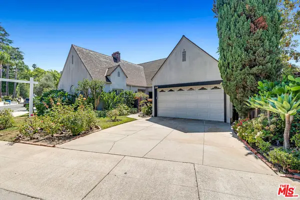 3141 E La Suvida Drive, Los Angeles, CA 90068