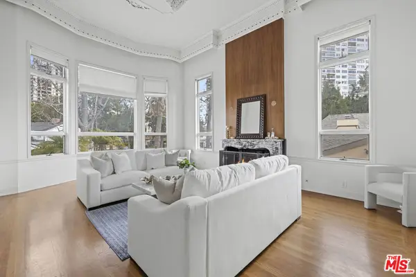 865 Warner Avenue, Los Angeles, CA 90024