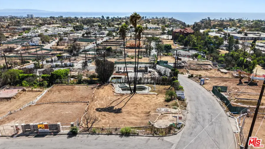 1214 Rimmer Avenue, Pacific Palisades, CA 90272 - Image #3