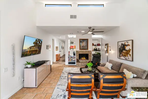 1244 E Andreas Road, Palm Springs, CA 92262