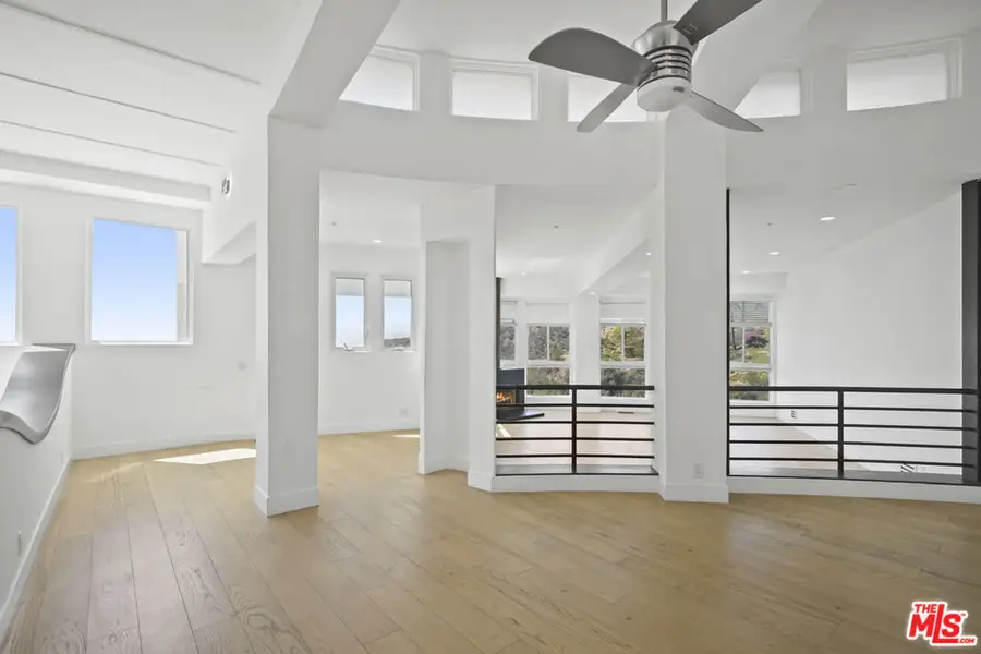 1562 Glen Oaks Boulevard, Pasadena, CA 91105 - #3