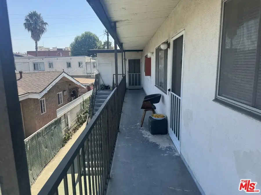 126 S Vendome Street, Los Angeles, CA 90057 - Image #3