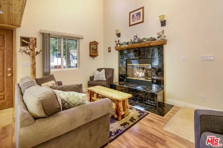 42632 Cedar Avenue, Big Bear, CA 92315 - Image #2
