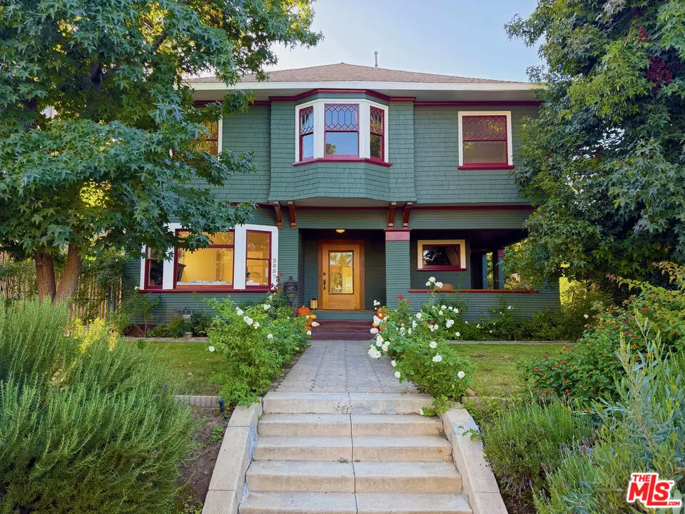 2057 S Oxford Avenue, Los Angeles, CA 90018 - Image #1