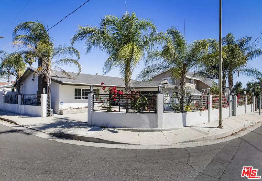7932 Allott Avenue, Panorama City, CA 91402 - Image #1