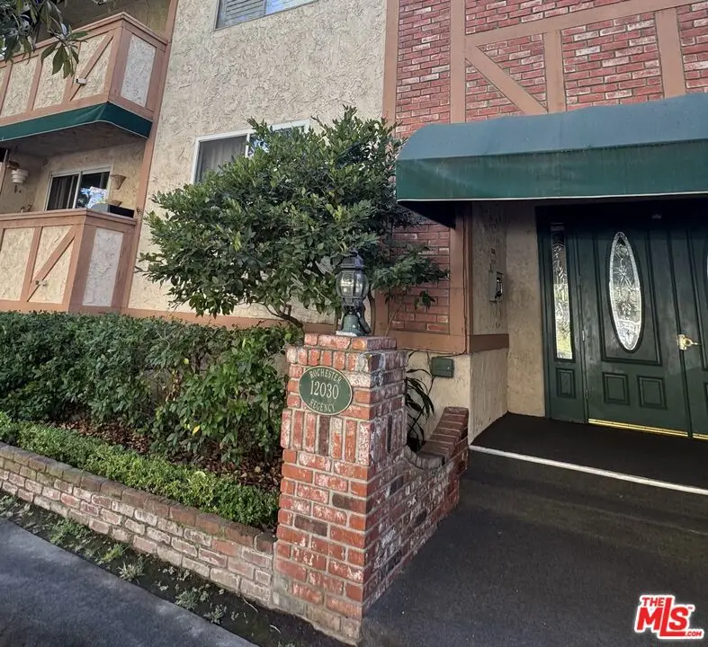 12030 Rochester Avenue #207, Los Angeles, CA 90025 - Image #2