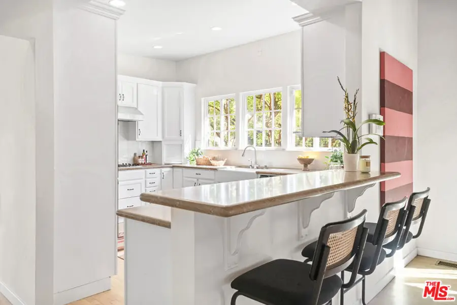 1128 Canyon Trail, Topanga, CA 90290 - Image #3