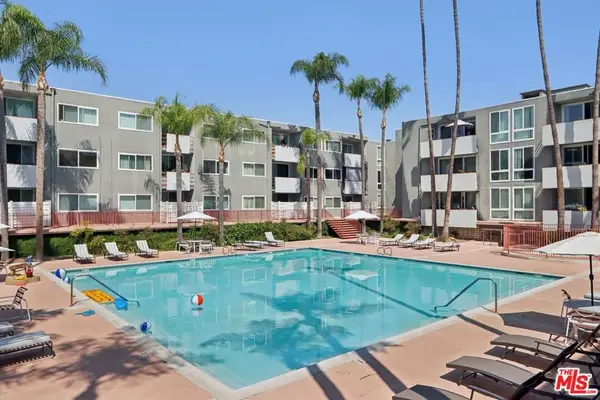 4915 Tyrone Avenue #102, Sherman Oaks, CA 91423