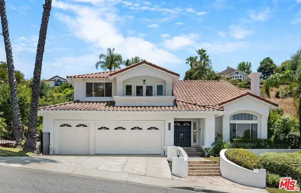 22248 Cairnloch Street, Calabasas, CA 91302
