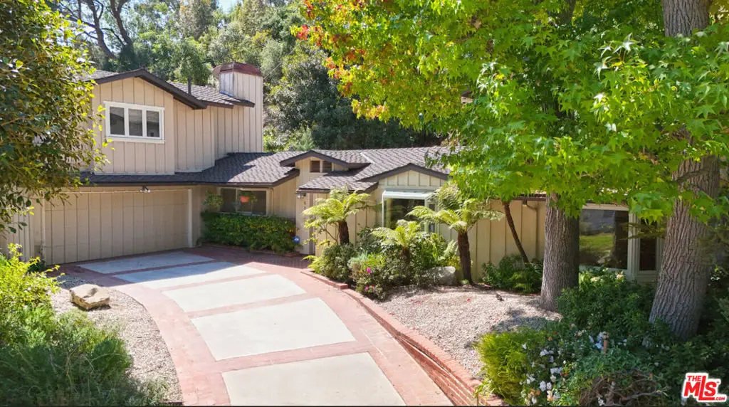 601 Tuallitan Road, Los Angeles, CA 90049 - #1