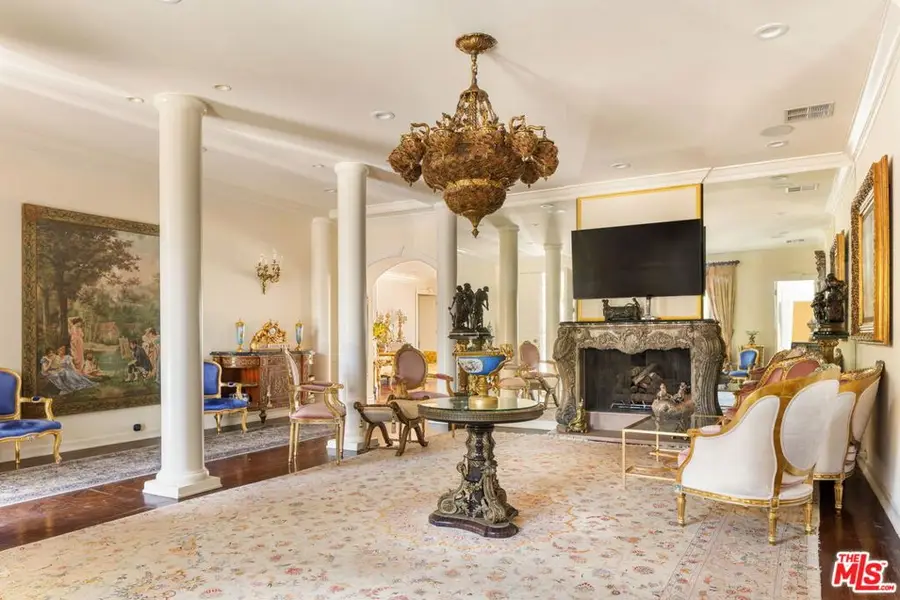 709 N Camden Drive, Beverly Hills, CA 90210 - Image #3