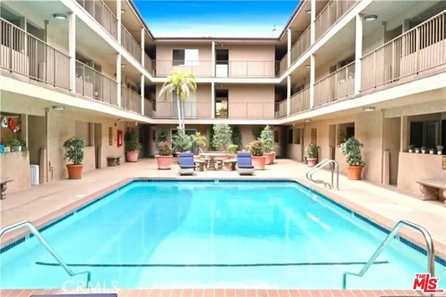 2501 W Redondo Beach Boulevard #324, Gardena, CA 90249 - #2