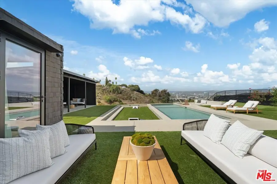 5255 Veronica Street, Los Angeles, CA 90008 - #2