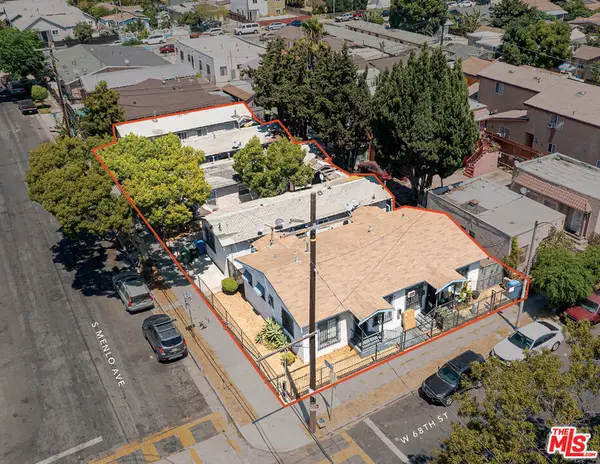 6612 Menlo Avenue, Los Angeles, CA 90044
