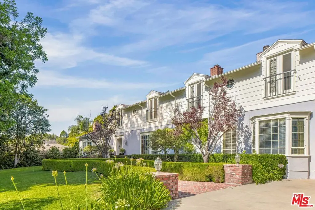 3734 Longridge Avenue, Sherman Oaks, CA 91423 - Image #1