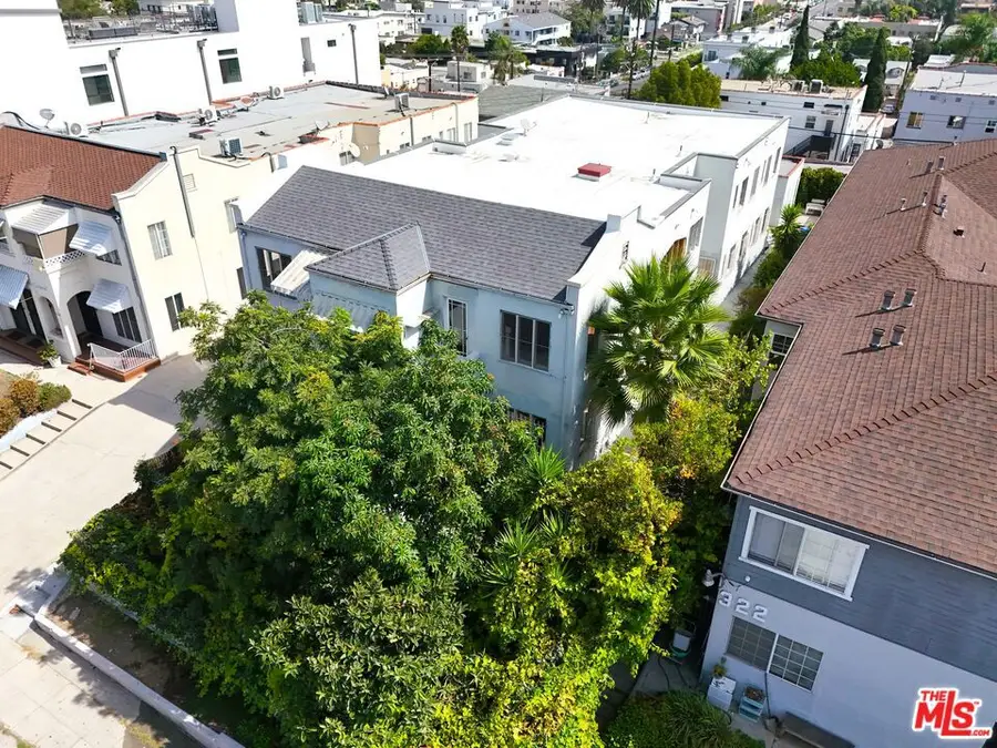 328 N Mariposa Avenue, Los Angeles, CA 90004 - Image #3