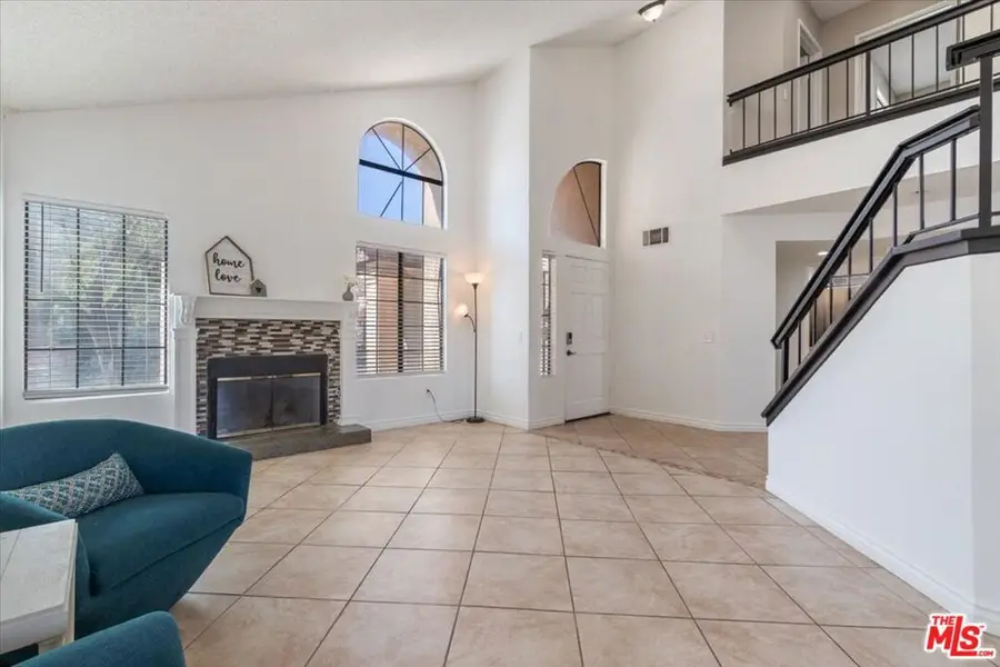 3021 W Avenue J4, Lancaster, CA 93536 - Image #3