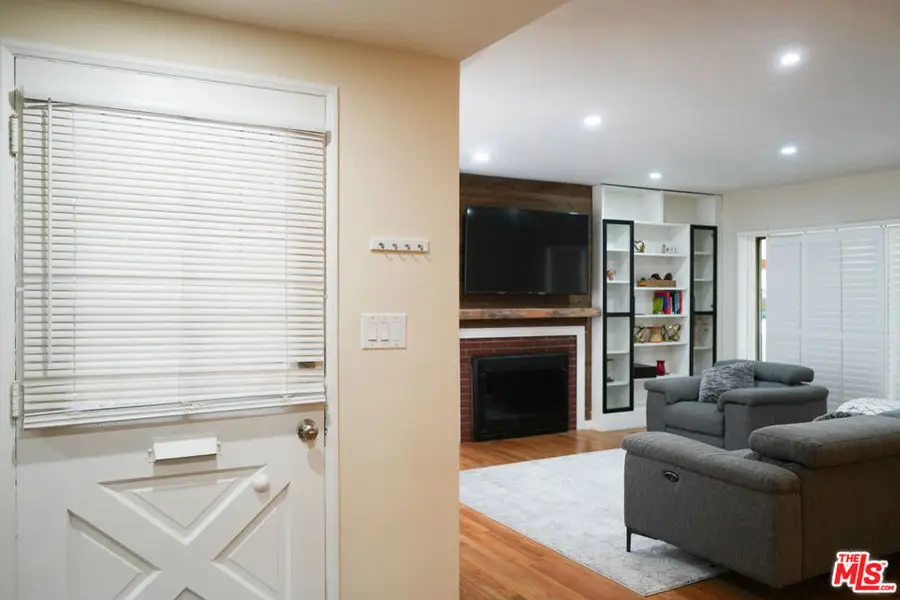 1819 W 129th Street, Gardena, CA 90249 - Image #3