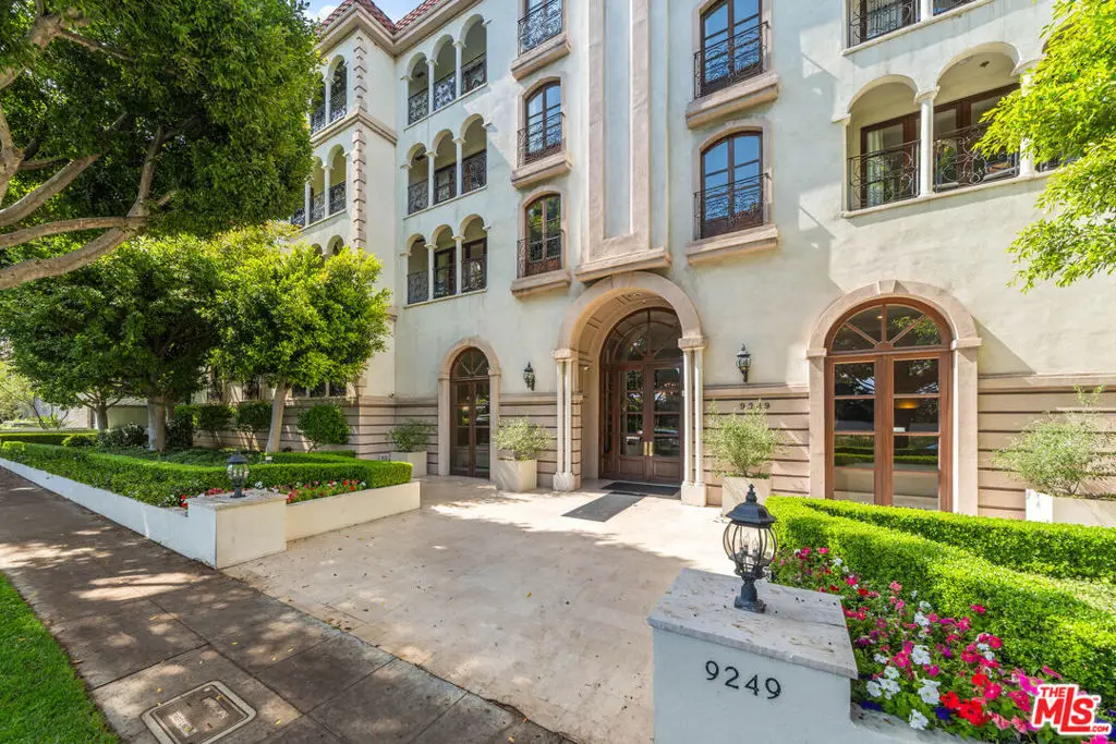 9249 Burton Way #302, Beverly Hills, CA 90210 - #1