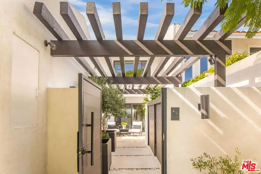 2661 Angelo Drive, Los Angeles, CA 90077 - Image #3