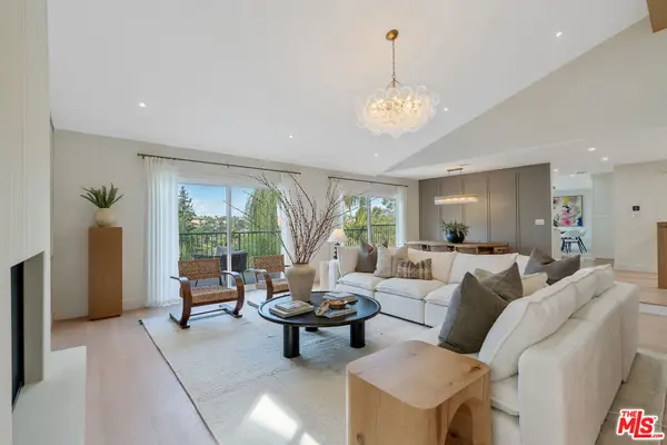 4825 Galendo Street, Woodland Hills, CA 91364