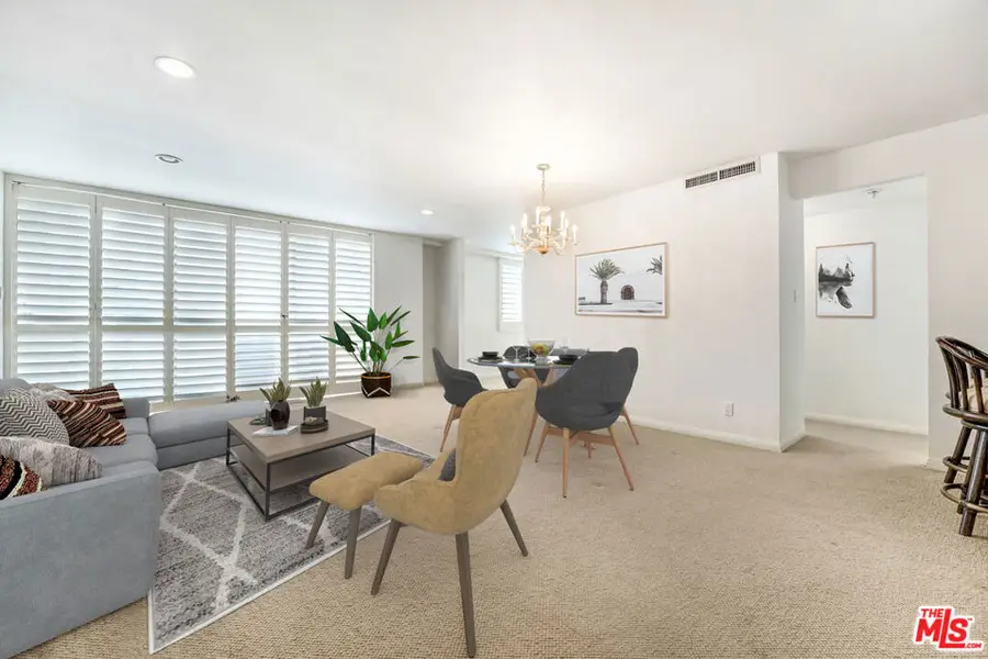 969 Hilgard Avenue #1002, Los Angeles, CA 90024 - Image #2