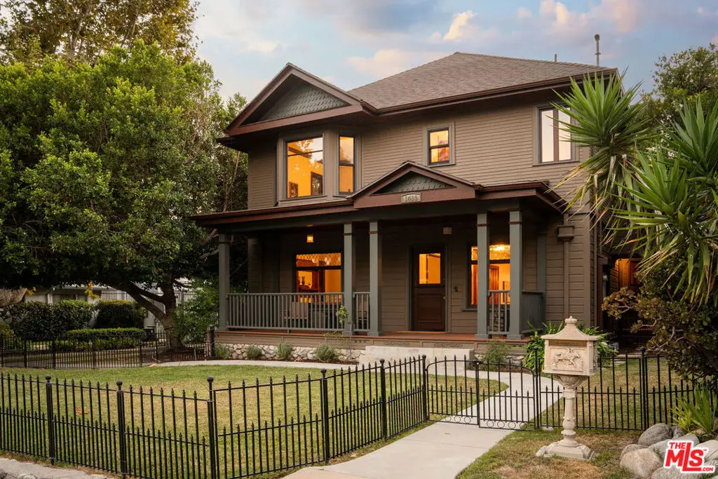 1411 N Los Robles Avenue, Pasadena, CA 91104 - #1