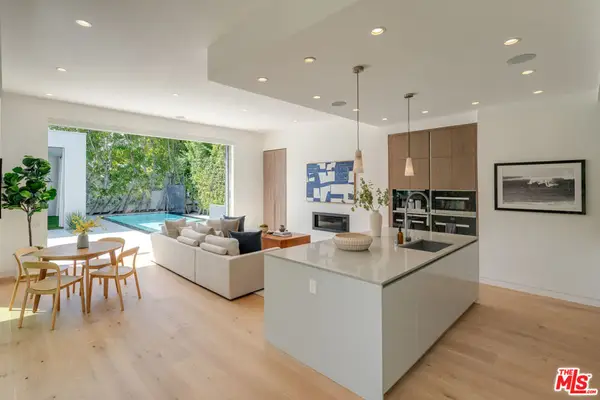 419 Westbourne Drive, West Hollywood, CA 90048