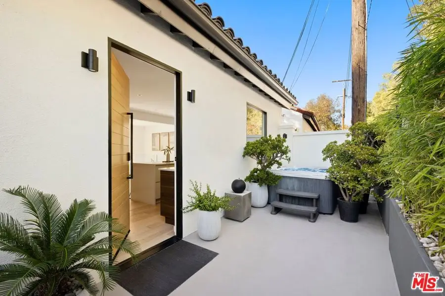 8583 Skyline Drive, Los Angeles, CA 90046 - Image #2