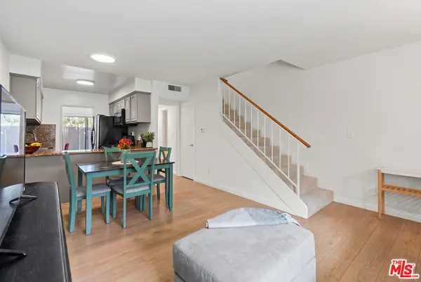 6221 Morse Avenue, North Hollywood, CA 91606