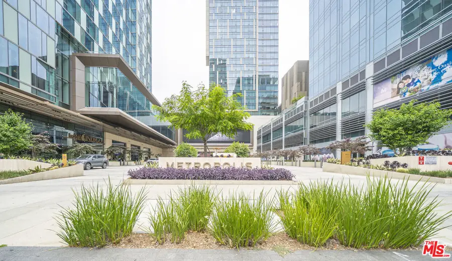 889 Francisco Street #2610, Los Angeles, CA 90017 - Image #3