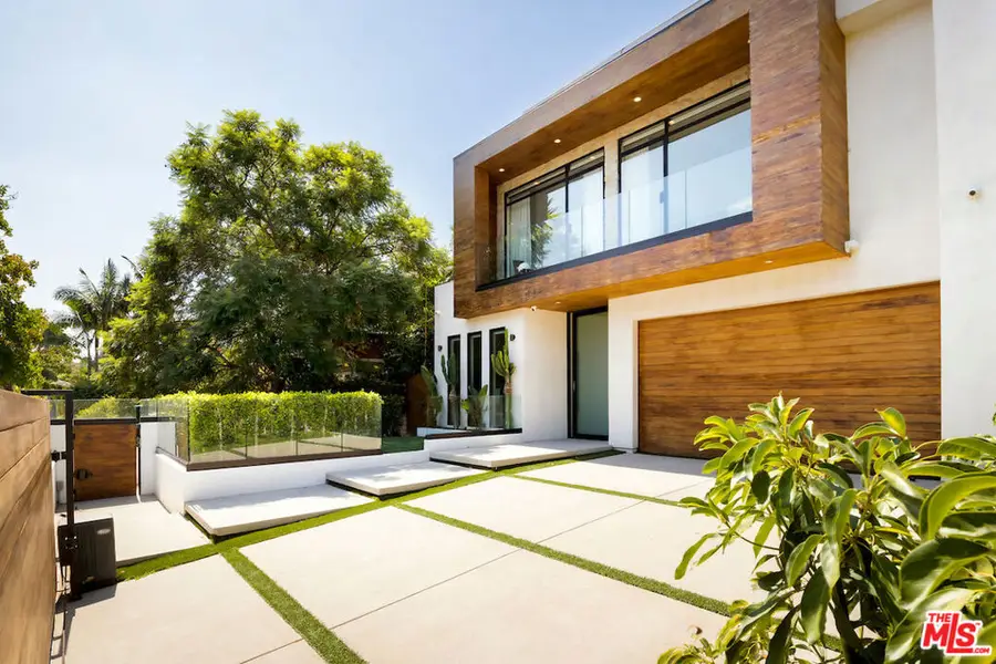 839 N Genesee Avenue, Los Angeles, CA 90046 - Image #2