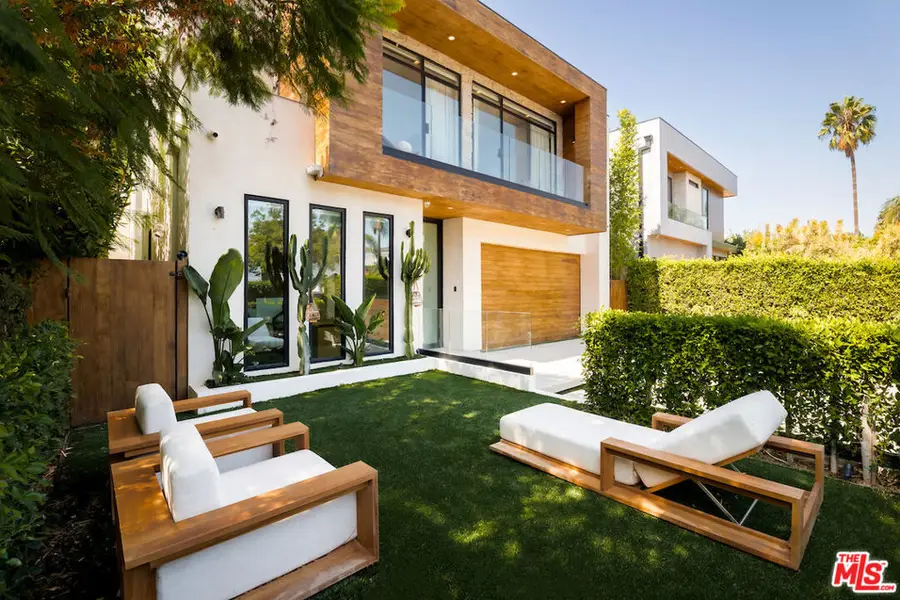 839 N Genesee Avenue, Los Angeles, CA 90046 - Image #3