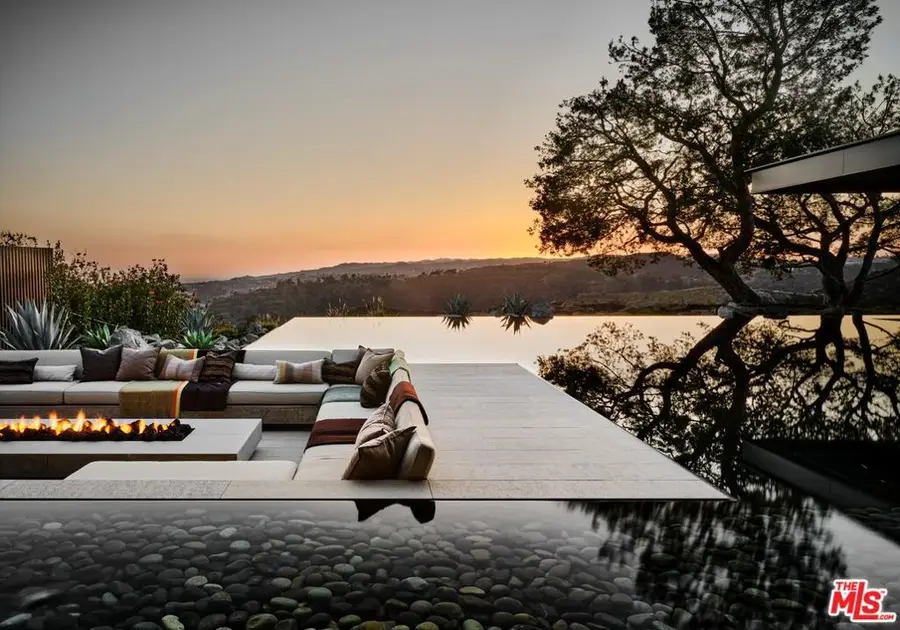 1655 Carla, Beverly Hills, CA 90210 - #2