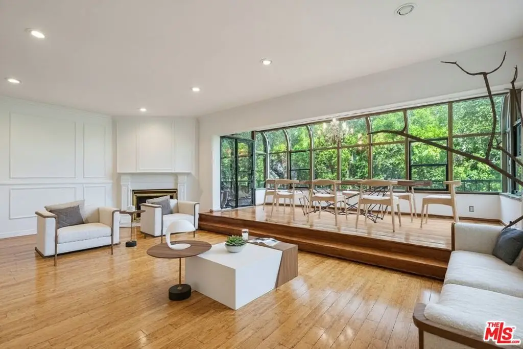 1124 N Kings Road #102, West Hollywood, CA 90069 - Image #1