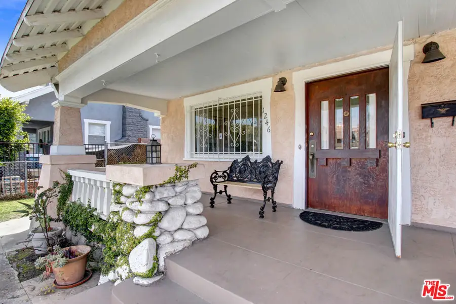 1246 W 48th Street, Los Angeles, CA 90037 - Image #2