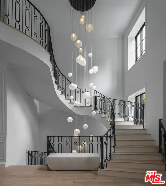 9520 Hidden Valley Road, Beverly Hills, CA 90210 - Image #3