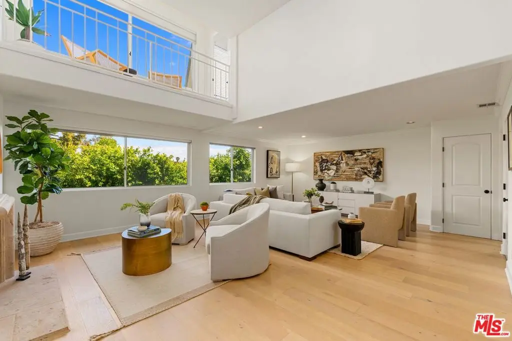 390 S Sepulveda Boulevard #409, Los Angeles, CA 90049 - #1