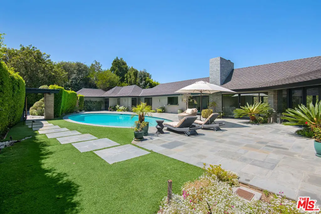 3035 Lake Glen Drive, Beverly Hills, CA 90210 - Image #1