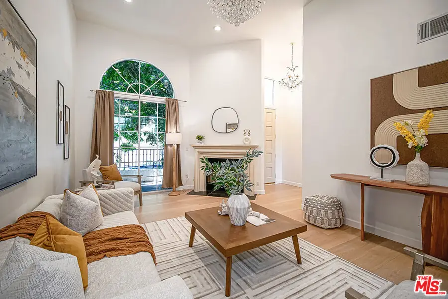 2950 S Bentley Avenue #3, Los Angeles, CA 90064 - Image #2