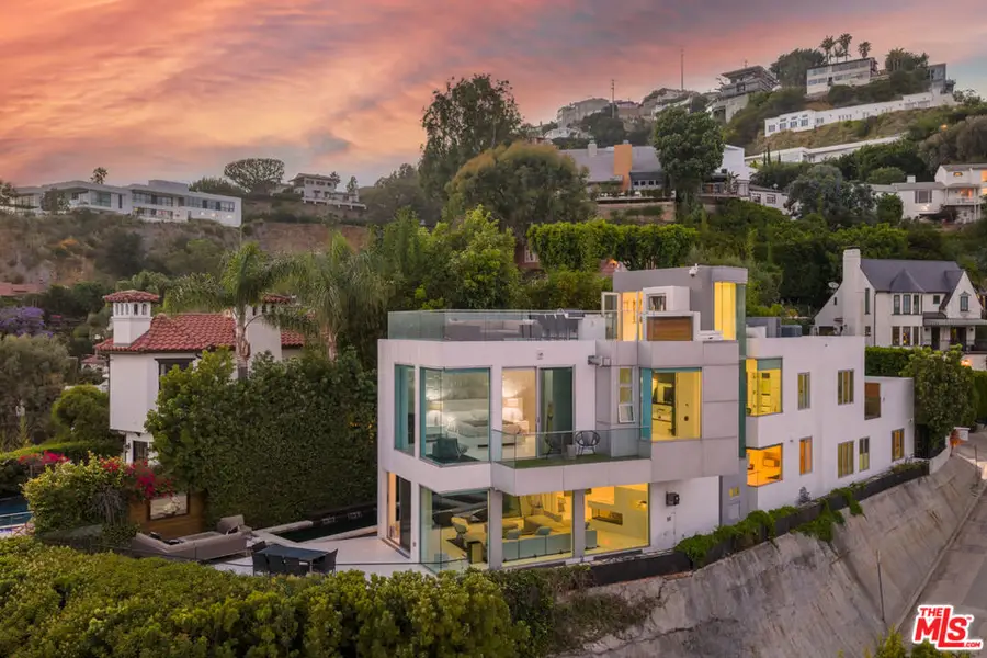 1377 Miller Place, Los Angeles, CA 90069 - Image #3