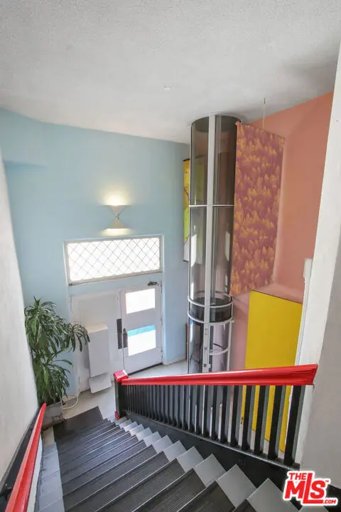 1802 Pacific Avenue, Venice, CA 90291 - Image #3