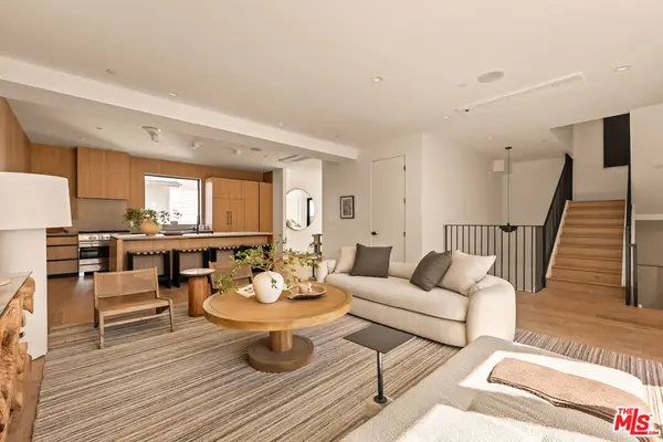 1747 S Marvin Avenue, Los Angeles, CA 90019