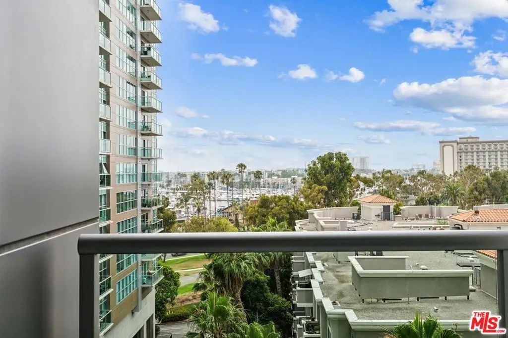 13700 Marina Pointe Drive #714, Marina Del Rey, CA 90292 - Image #1