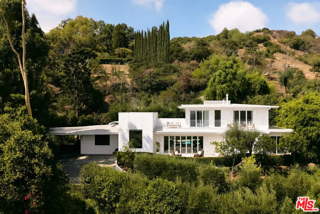 2635 Carman Crest Drive, Los Angeles, CA 90068 - Image #1