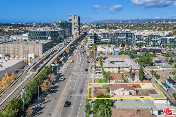 5649 W Jefferson Boulevard, Los Angeles, CA 90016