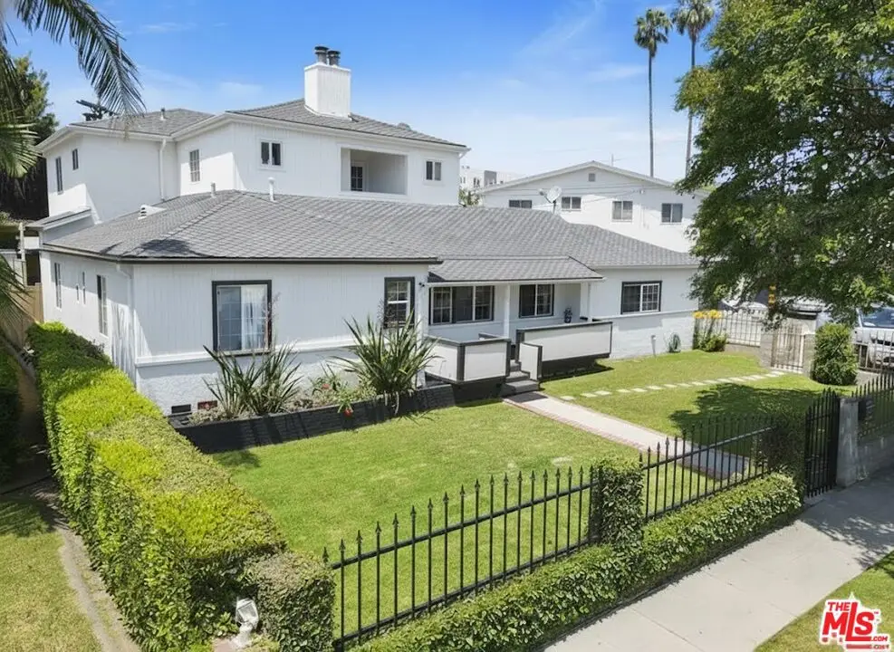 2477 Coolidge Avenue, Los Angeles, CA 90064 - Image #1
