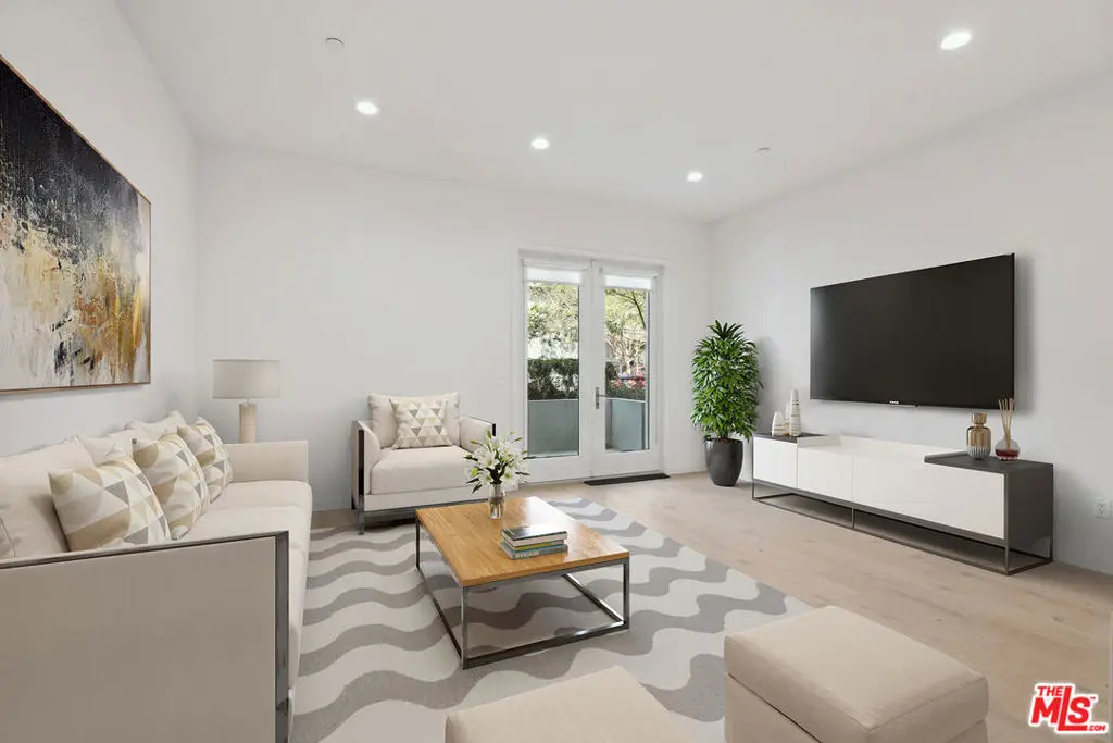 1746 Garfield Place #101, Los Angeles, CA 90028 - Image #1