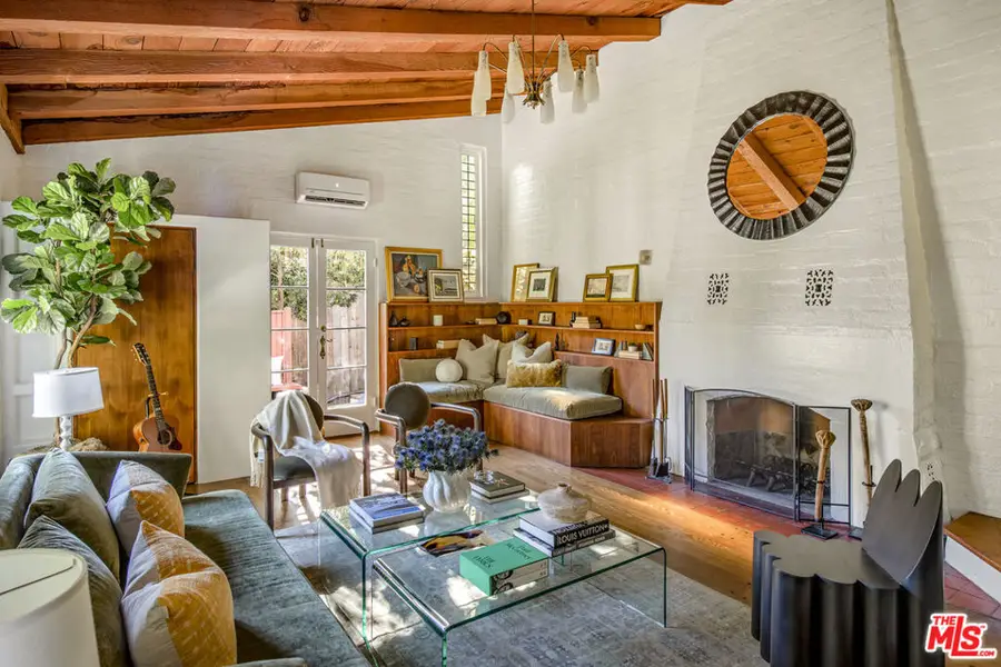 8027 Willow Glen Road, Los Angeles, CA 90046 - Image #2